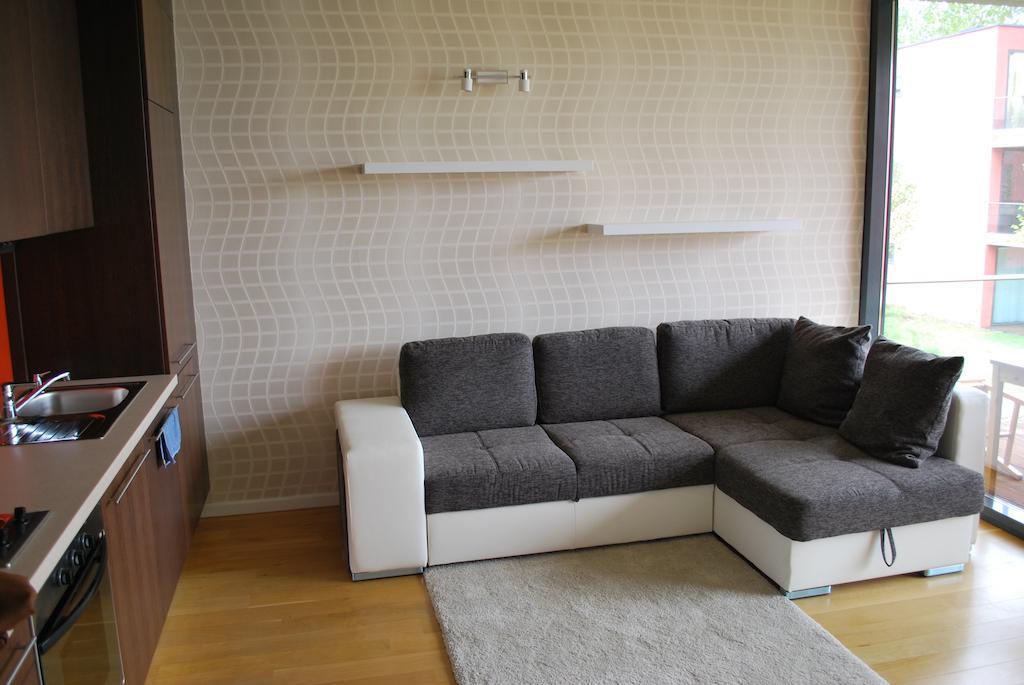 Bl Bavaria Yachtclub & Apartments Balatonlelle Ruang foto