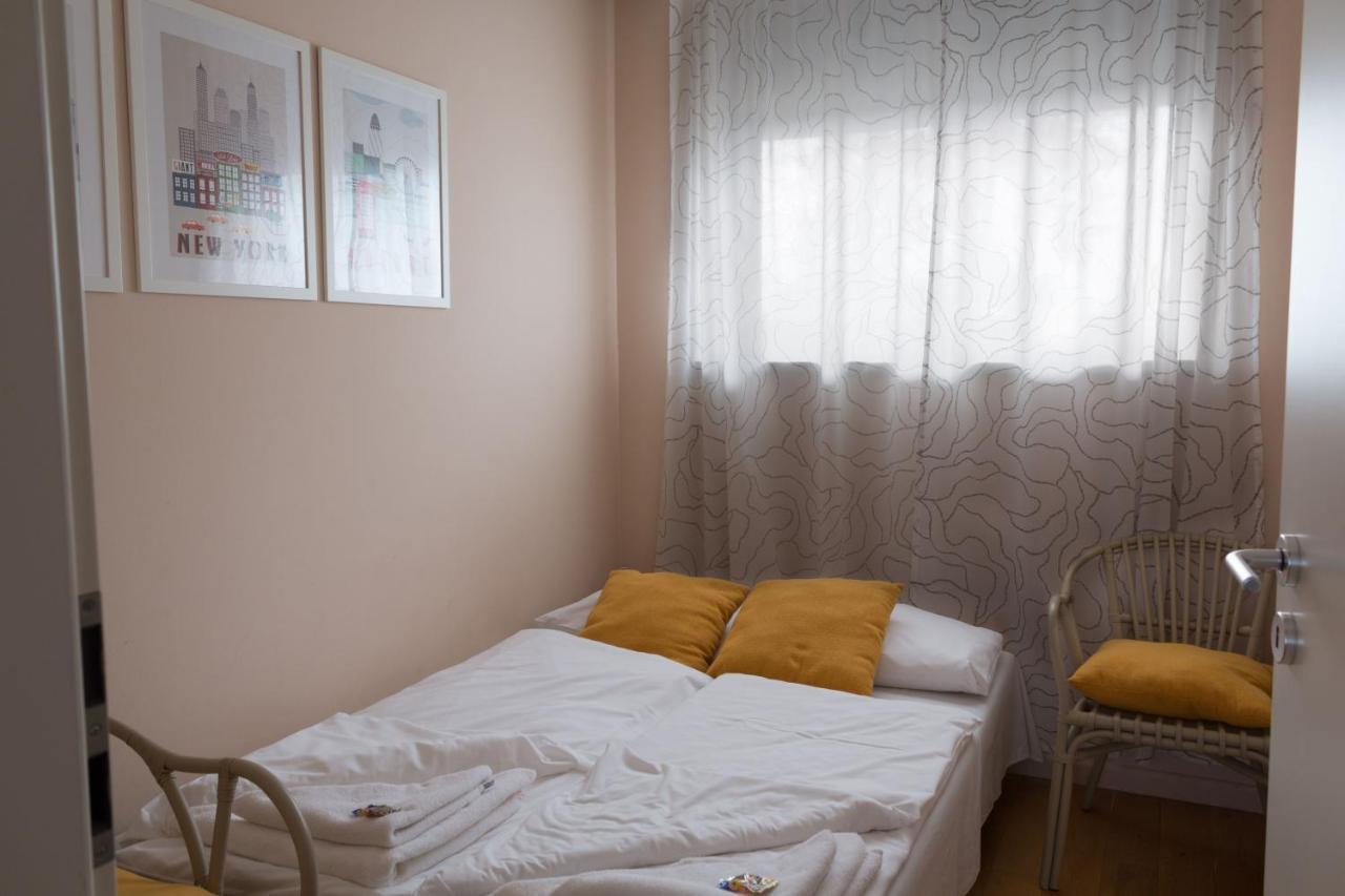 Bl Bavaria Yachtclub & Apartments Balatonlelle Bagian luar foto